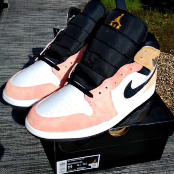 Air Jordan Mid SE 'Flight Club'